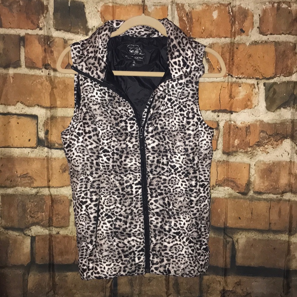 BETSEY JOHNSON Animal Print Performance Vest ❤️🐆